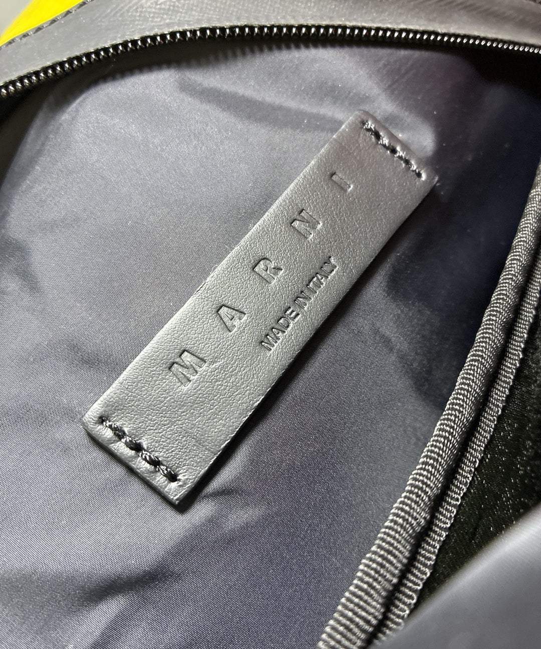 MARNI เป้สะพายหลัง