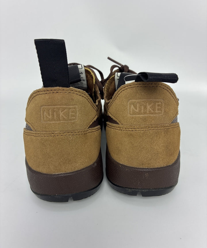 NIKE รองเท้าผ้าใบ