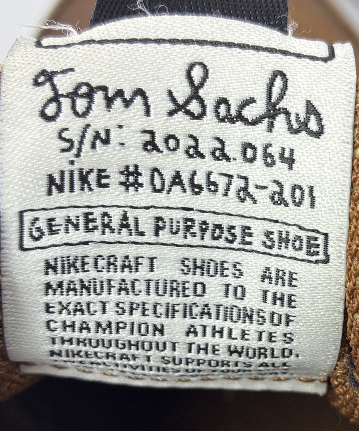 NIKE รองเท้าผ้าใบ