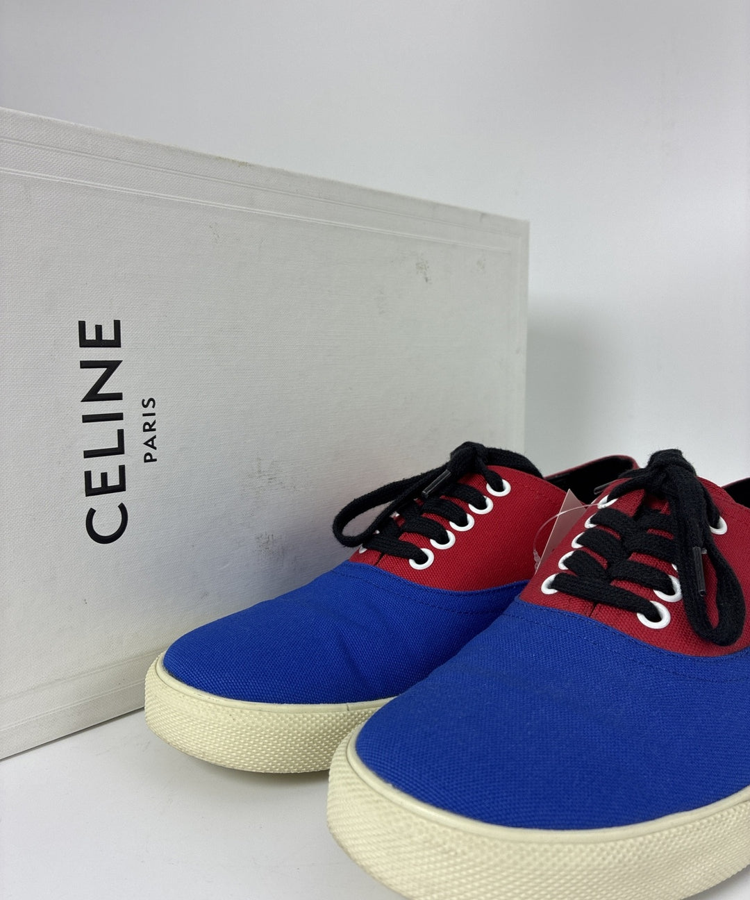 CELINE รองเท้าผ้าใบ