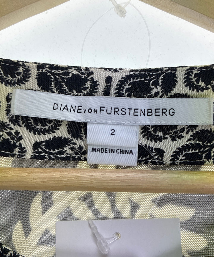 DIANE von FURSTENBERG ชุดเดรส