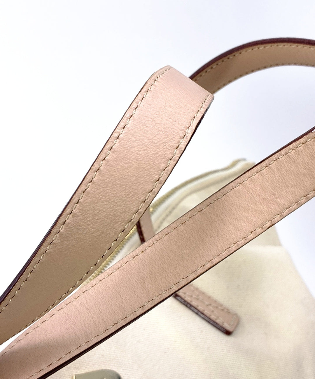 kate spade new york กระเป๋าถือ