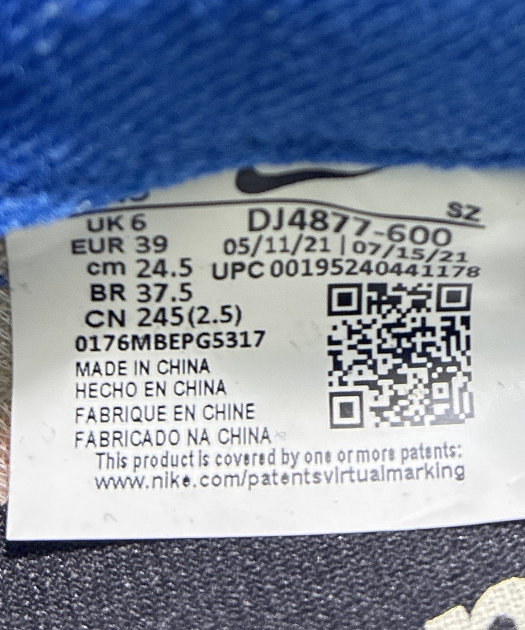 sacai รองเท้าผ้าใบ