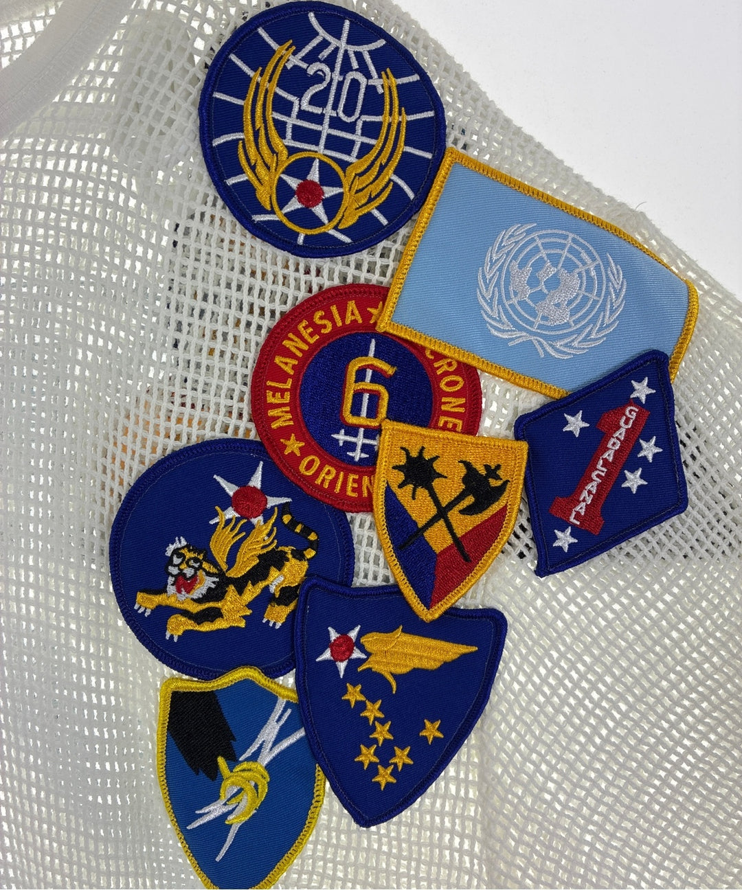 OFF WHITE เสื้อยืด/เสื้อท็อปส์