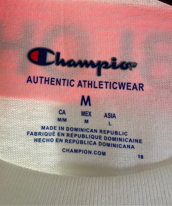 เสื้อยืด/เสื้อท็อปส์