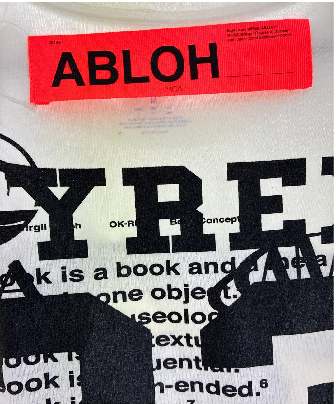 เสื้อยืด/เสื้อท็อปส์