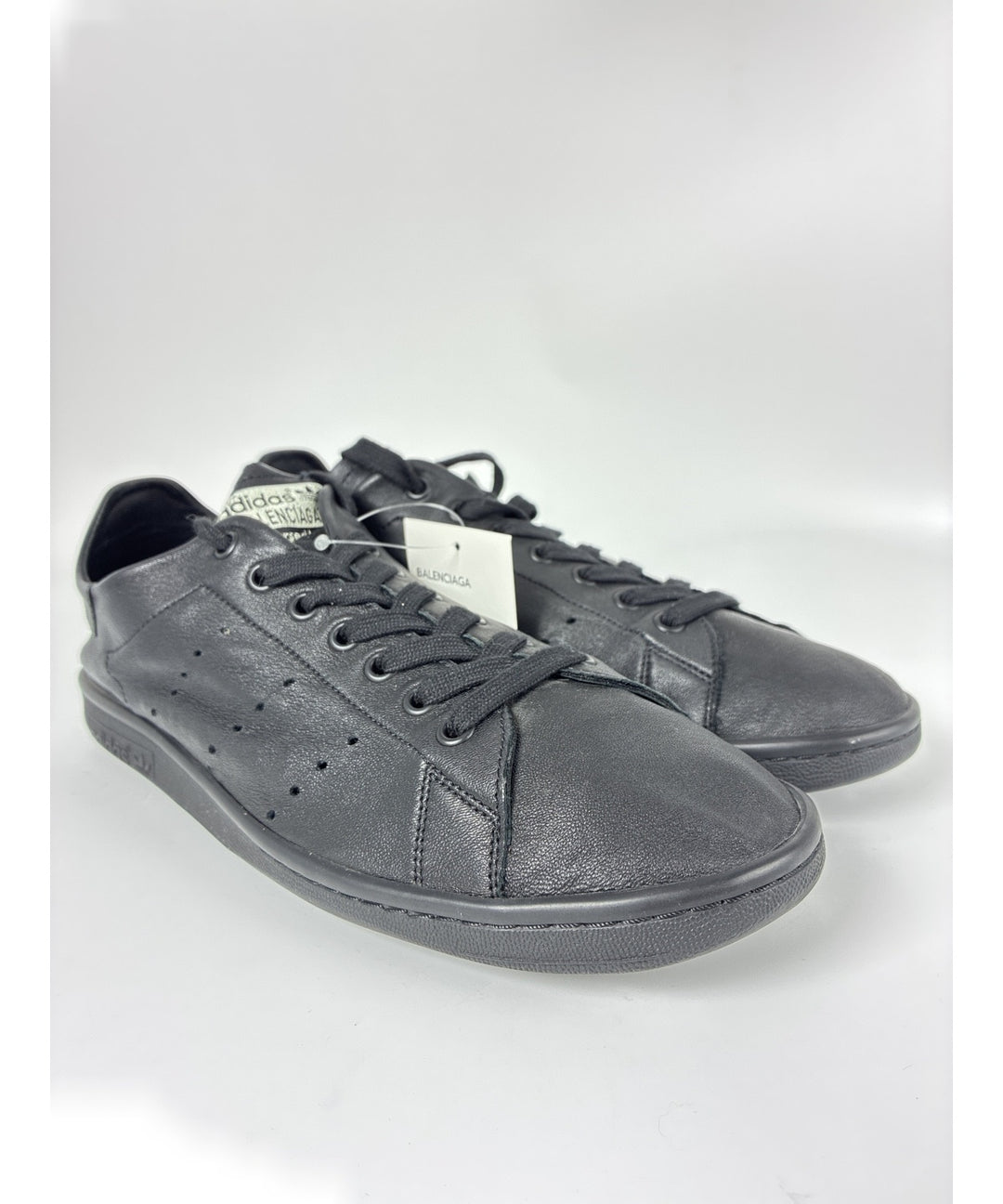 BALENCIAGA รองเท้าผ้าใบ