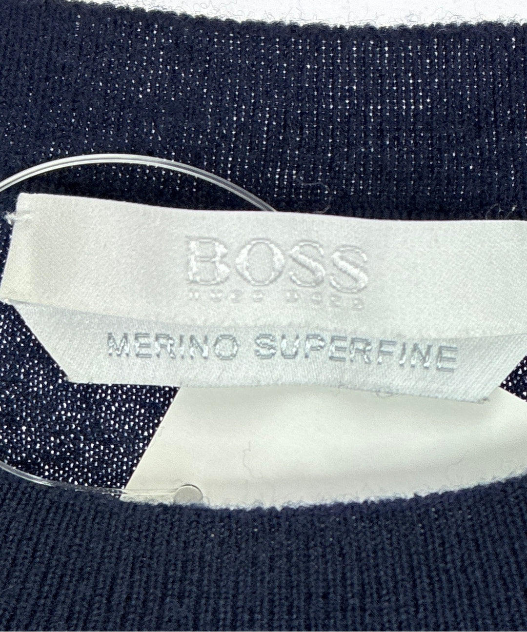 HUGO BOSS เสื้อกันหนาว