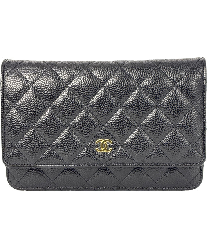 CHANEL กระเป๋าสะพาย