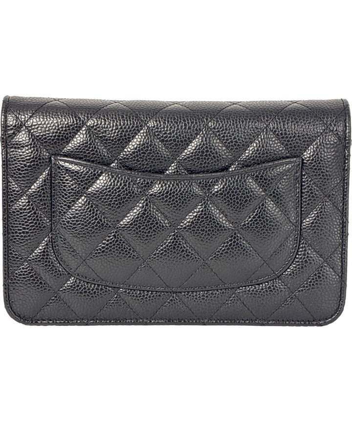 CHANEL กระเป๋าสะพาย