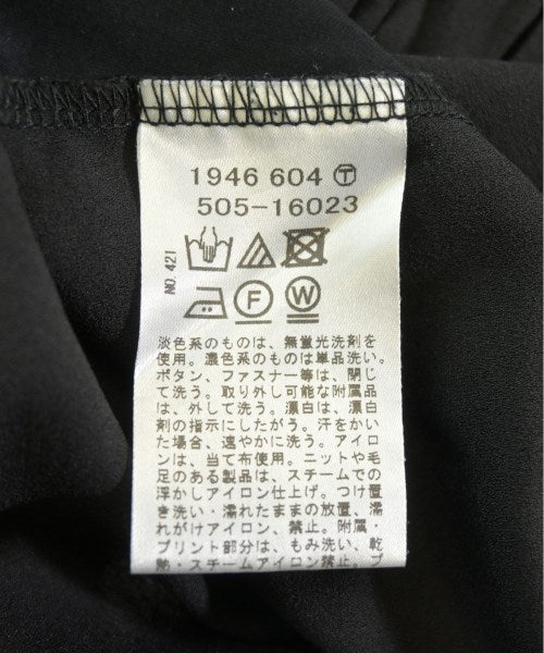 INDIVI เสื้อสตรี