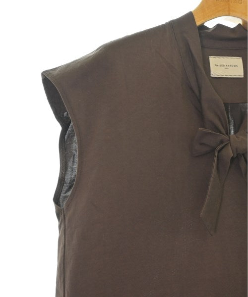 UNITED ARROWS แขนกุด
