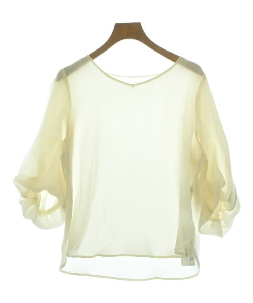 INDIVI เสื้อสตรี