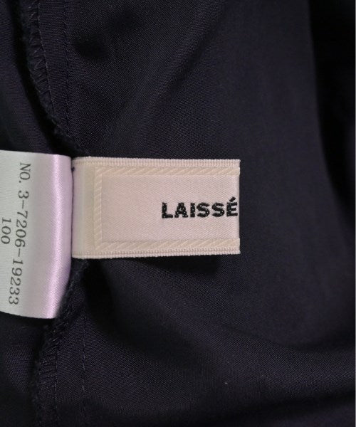 LAISSE PASSE เสื้อสตรี