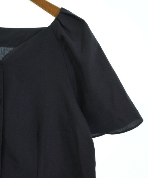 LAISSE PASSE เสื้อสตรี