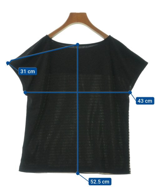 COUP DE CHANCE เสื้อยืด/เสื้อท็อปส์