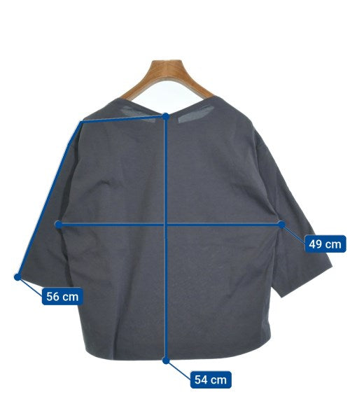 HUMAN WOMAN เสื้อยืด/เสื้อท็อปส์