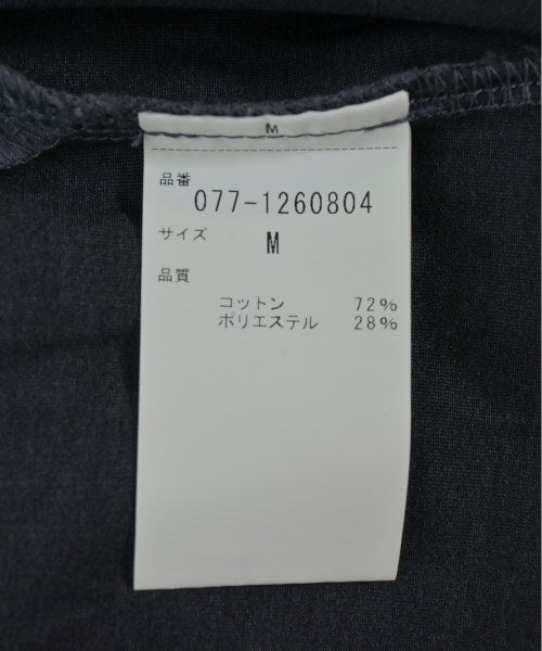 HUMAN WOMAN เสื้อยืด/เสื้อท็อปส์