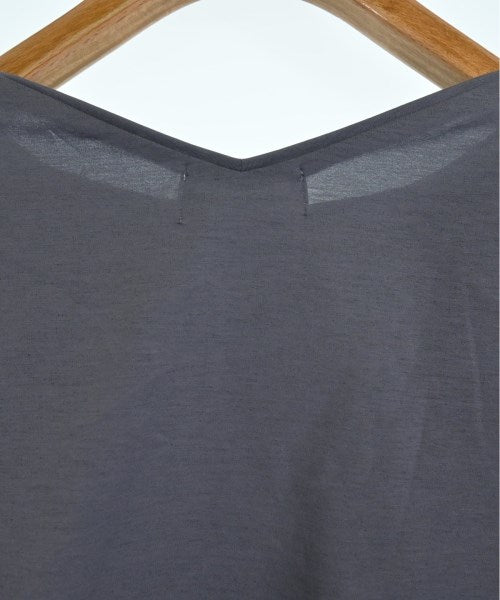 HUMAN WOMAN เสื้อยืด/เสื้อท็อปส์
