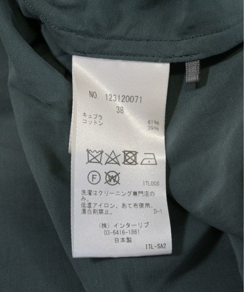 SACRA เสื้อสตรี