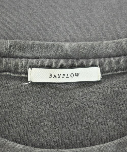 BAYFLOW เสื้อยืด/เสื้อท็อปส์