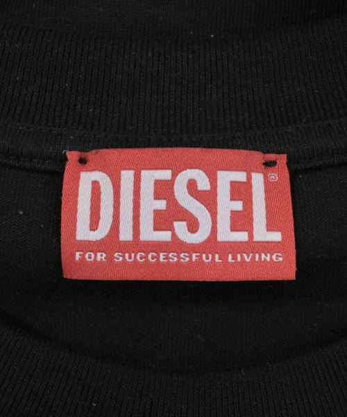 DIESEL เสื้อยืด/เสื้อท็อปส์