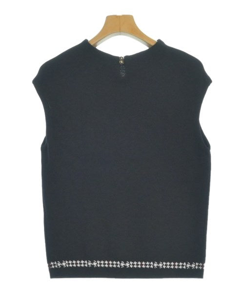 COUP DE CHANCE เสื้อแขนกุด