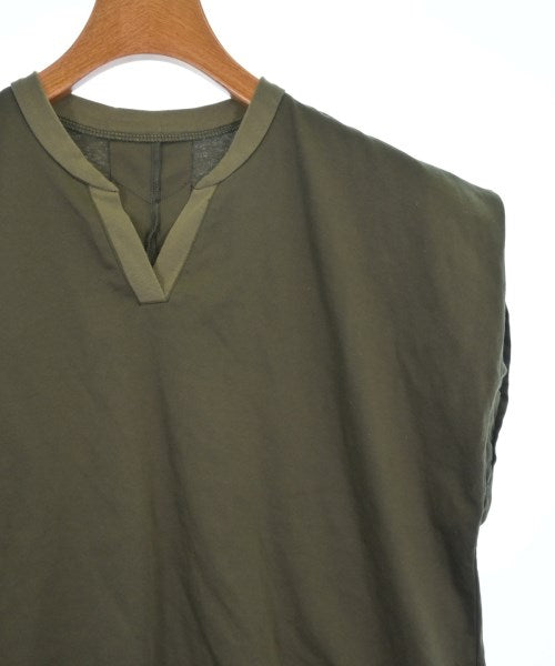 Le souk เสื้อยืด/เสื้อท็อปส์