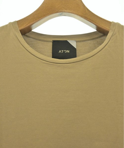 ATON เสื้อยืด/เสื้อท็อปส์