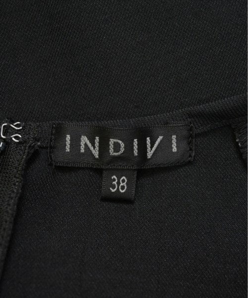 INDIVI เสื้อสตรี