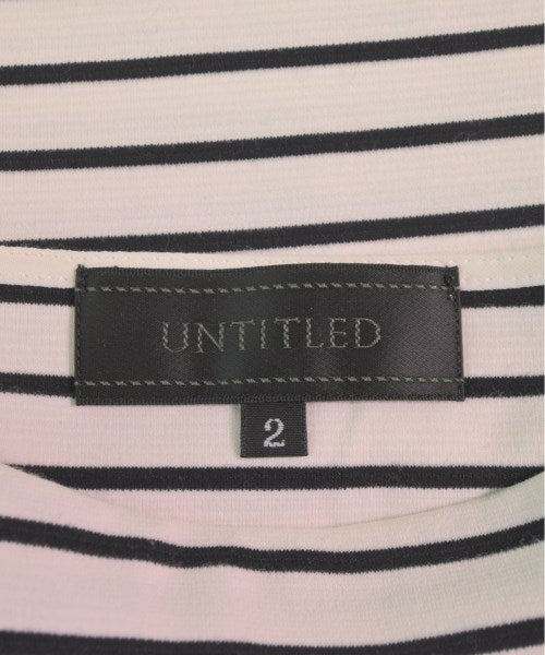 UNTITLED เสื้อยืด/เสื้อท็อปส์