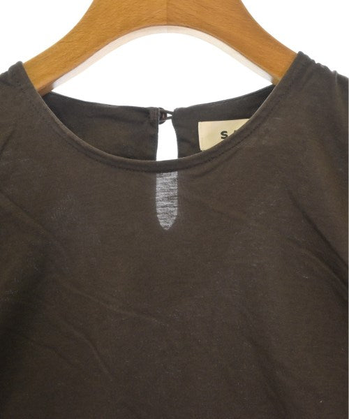 SACRA เสื้อยืด/เสื้อท็อปส์