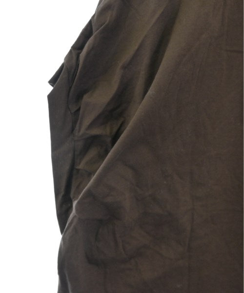 SACRA เสื้อยืด/เสื้อท็อปส์