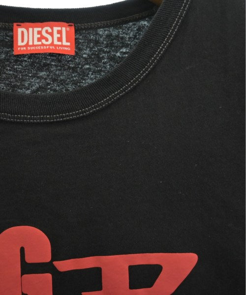 DIESEL เสื้อยืด/เสื้อท็อปส์