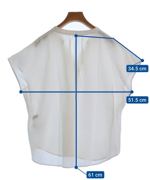 UNTITLED เสื้อลำลอง