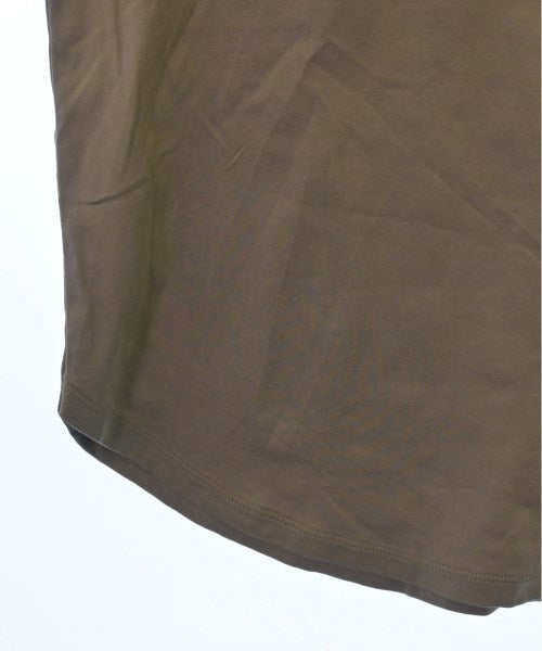 Gabardine K.T เสื้อยืด/เสื้อท็อปส์