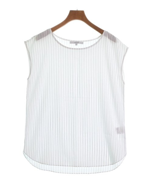UNTITLED เสื้อสตรี