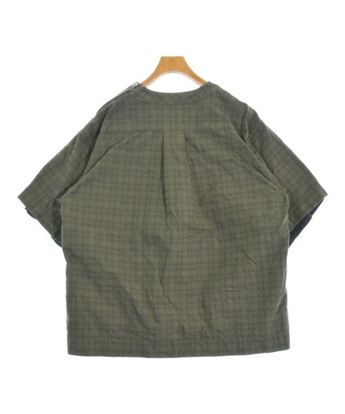 sacai เสื้อลำลอง