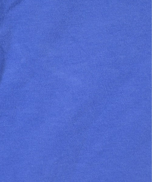 EA7 เสื้อยืด/เสื้อท็อปส์