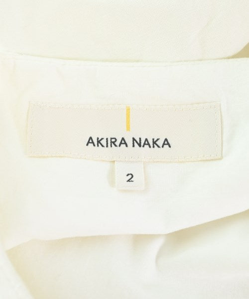 AKIRA NAKA กระโปรงยาวถึงเข่า