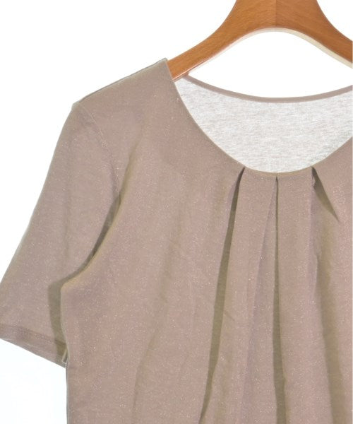 COUP DE CHANCE เสื้อยืด/เสื้อท็อปส์