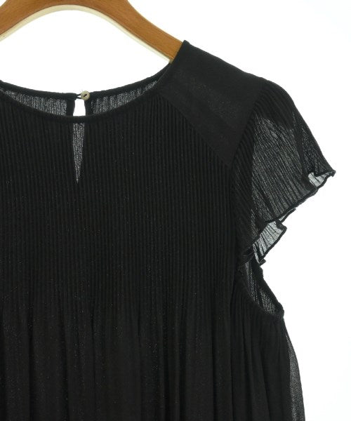 ROSSO เสื้อสตรี