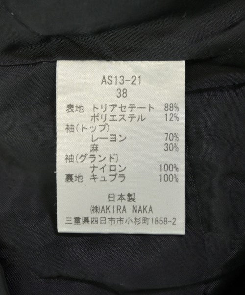 AKIRA NAKA เสื้อสตรี