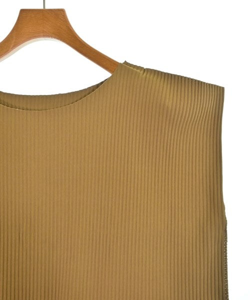 me ISSEY MIYAKE ชุดเดรส
