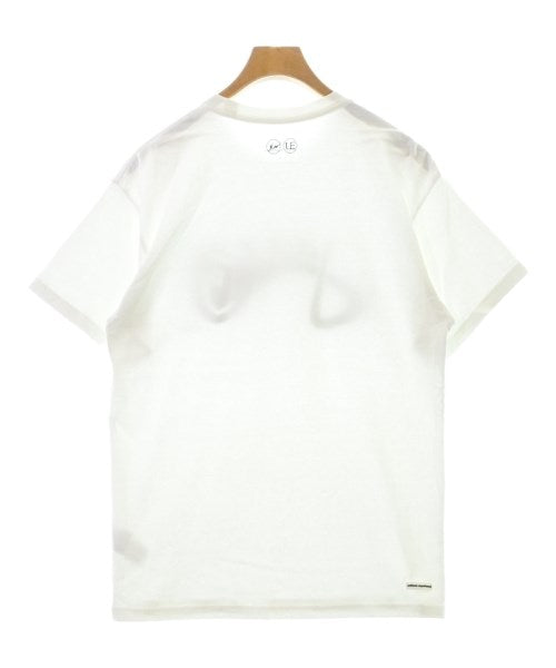 uniform experiment เสื้อยืด/เสื้อท็อปส์