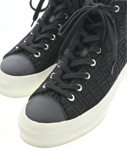 GIVENCHY รองเท้าผ้าใบ