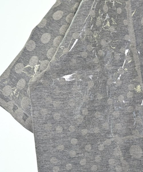 Starstyling เสื้อยืด/เสื้อท็อปส์