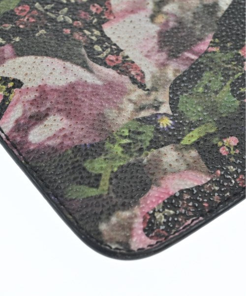 GIVENCHY อื่นๆ