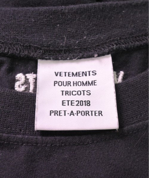 VETEMENTS เสื้อยืด/เสื้อท็อปส์