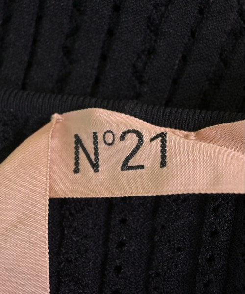 Nﾟ 21 เสื้อกันหนาว